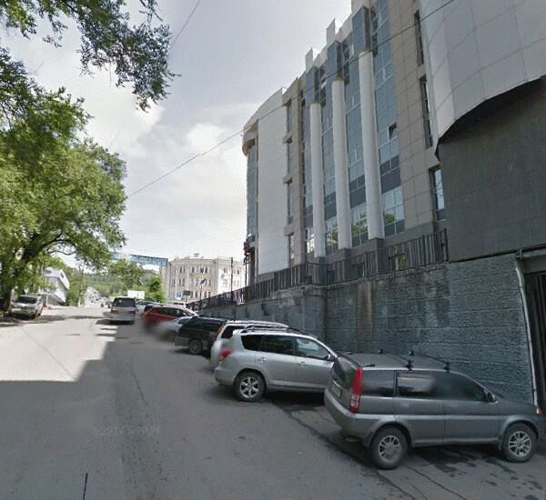 Банкомат Дальневосточного Банка по адресу ул. Дальзаводская,  д. 4