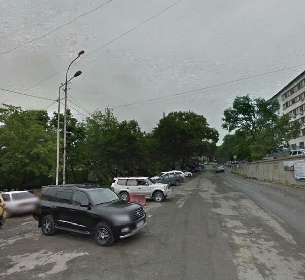 Банкомат Дальневосточного Банка по адресу улица Березовая 25