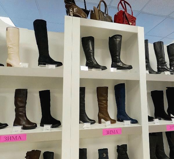 Банкомат Банка «ФК Открытие» по адресу просп. 100-летия Владивостока,  д. 57г