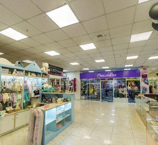 Банкомат Московского областного банка по адресу просп. 100-летия Владивостока,  д. 42а