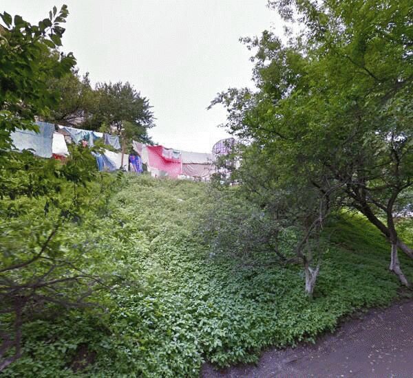 Банкомат Сбербанка России по адресу проспект Океанский 76