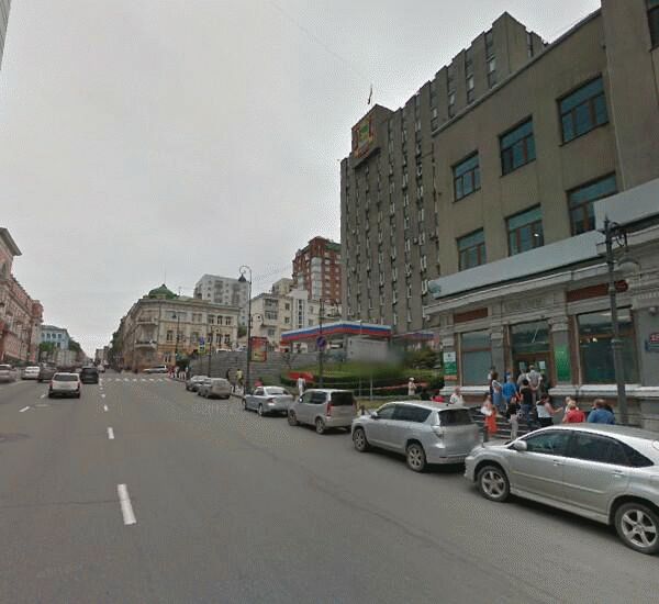 Банкомат Сбербанка России по адресу проспект Океанский 18