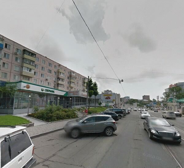 Отделение Сбербанка России по адресу ул. Светланская,  143